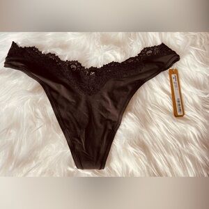 SKIMS Fits Everybody Lace Dipped Thong